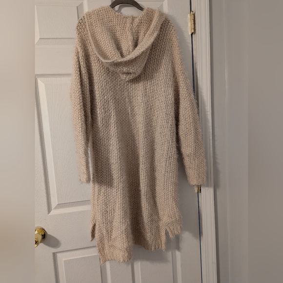 Charlotte Russe long fuzzy cardigan - Picture 3 of 4